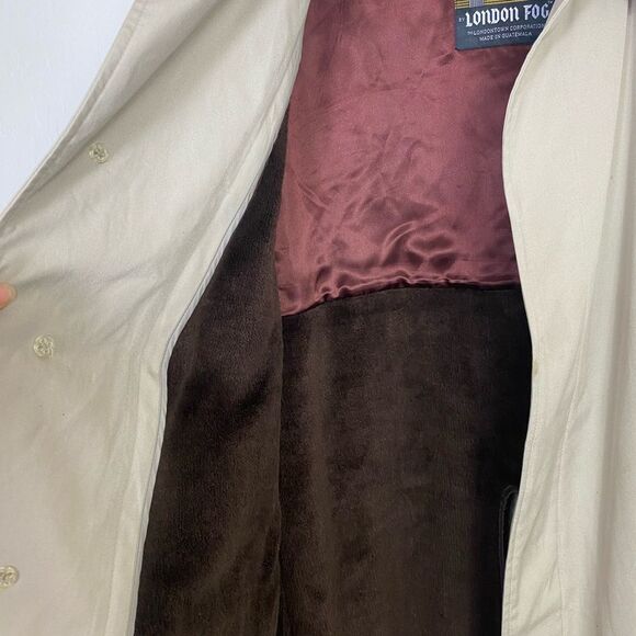 London Fog Towne 46R Khaki trench coat w/ removable fleece lining - Picture 7 of 9